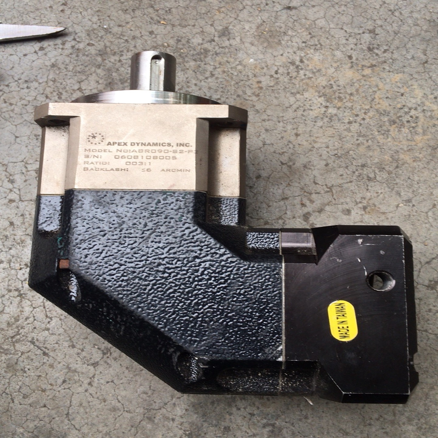 台湾APEX精锐ABR090-S2-P2行星减速机询价