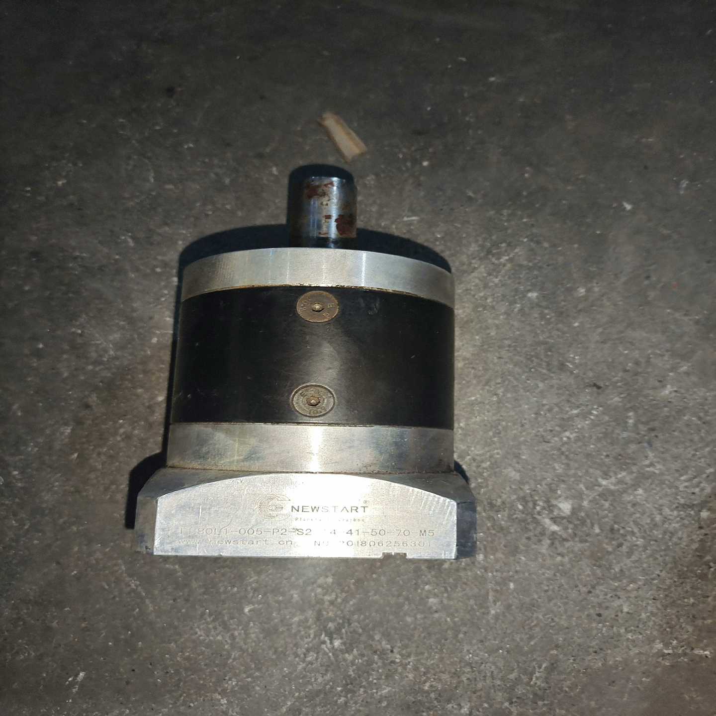 询价NEWSTART/纽氏达特行星减速器PL80L1-005