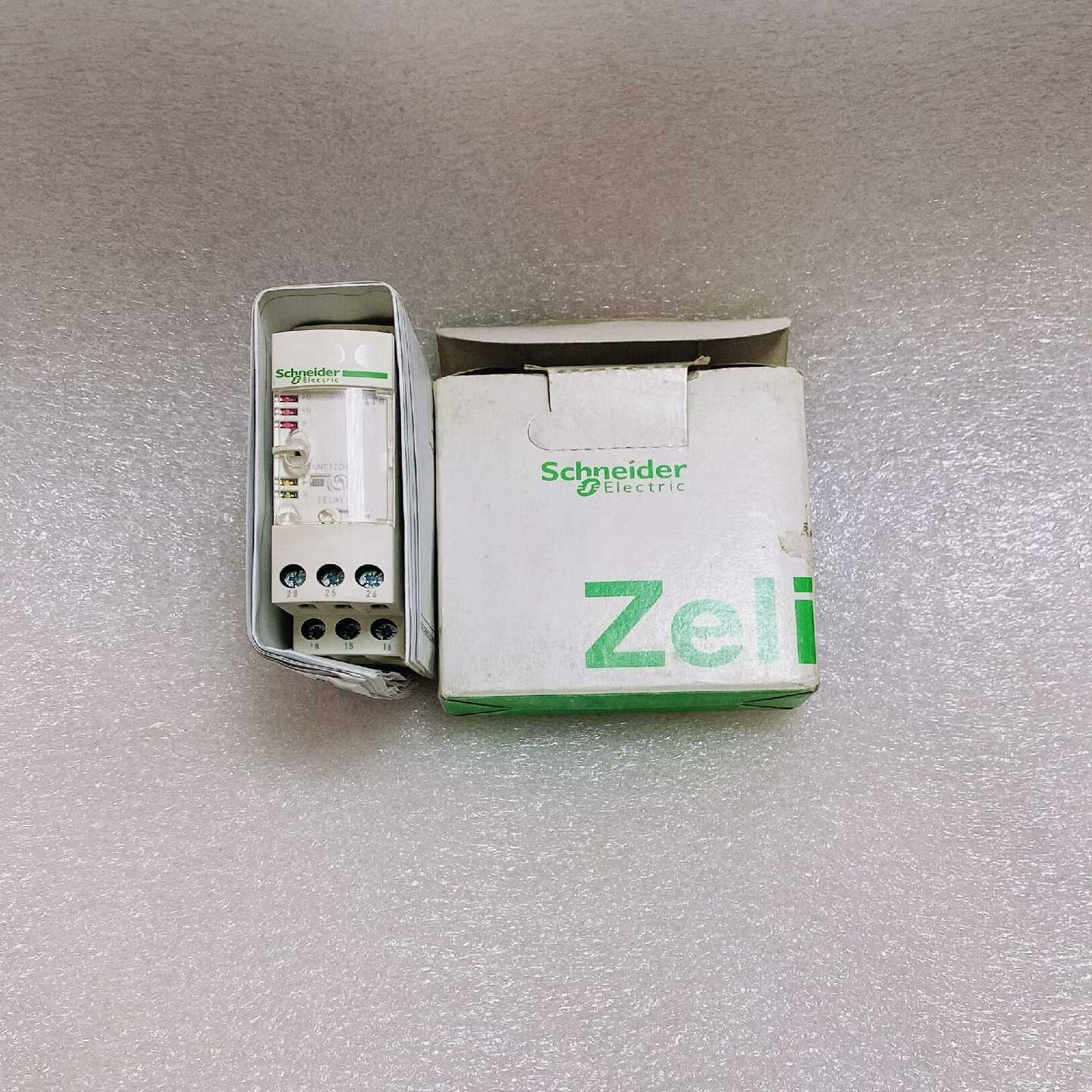 施耐德RM4TR33控制继电器--议价商品