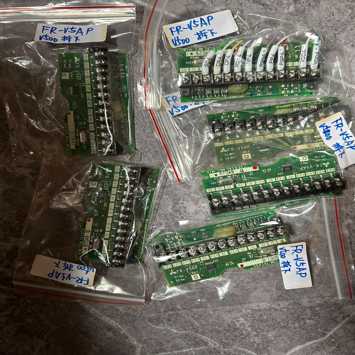 【议价】变频器V520PG卡FR-V5AP，议价购适用