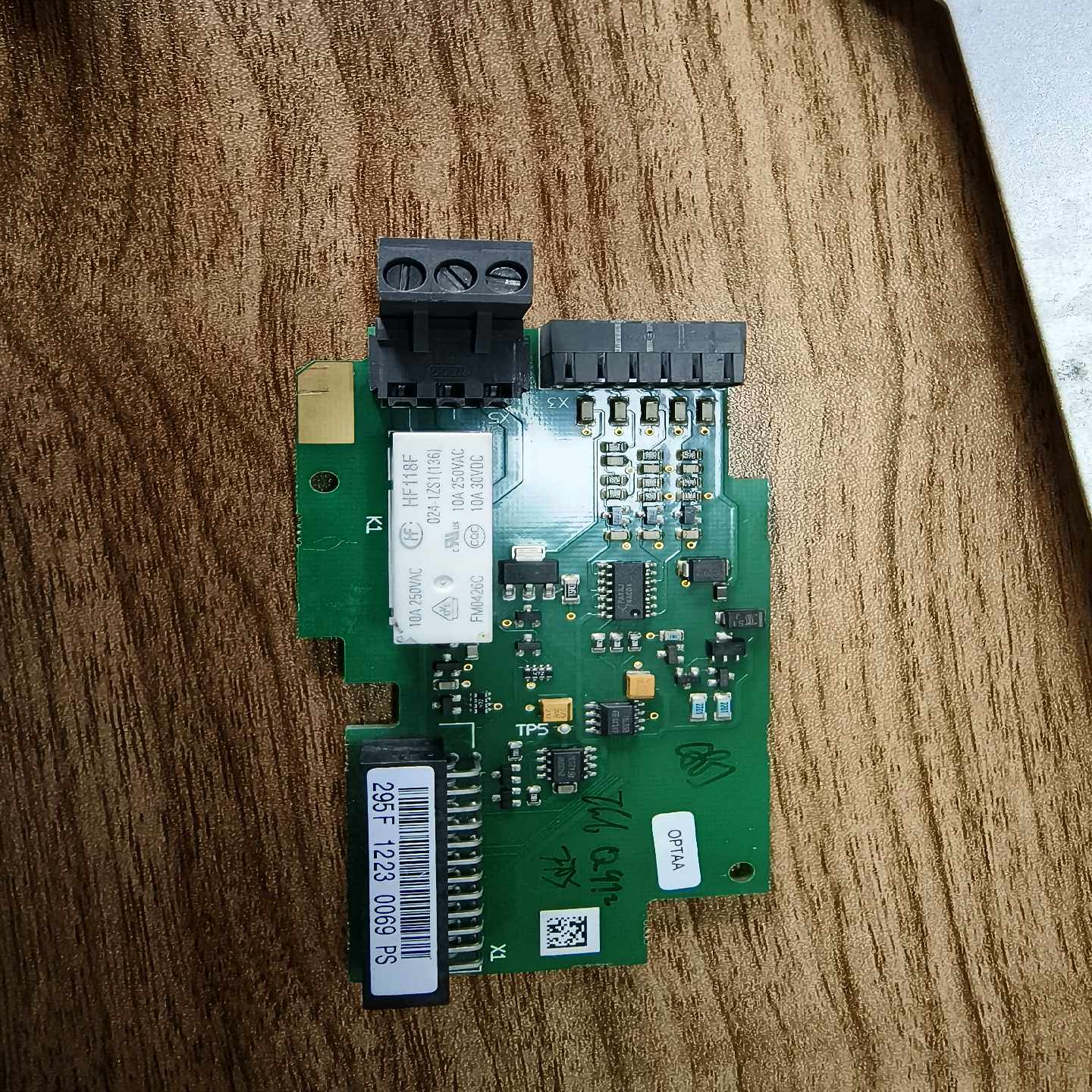 伟肯变频器IO卡OPTAA/CM160102询价