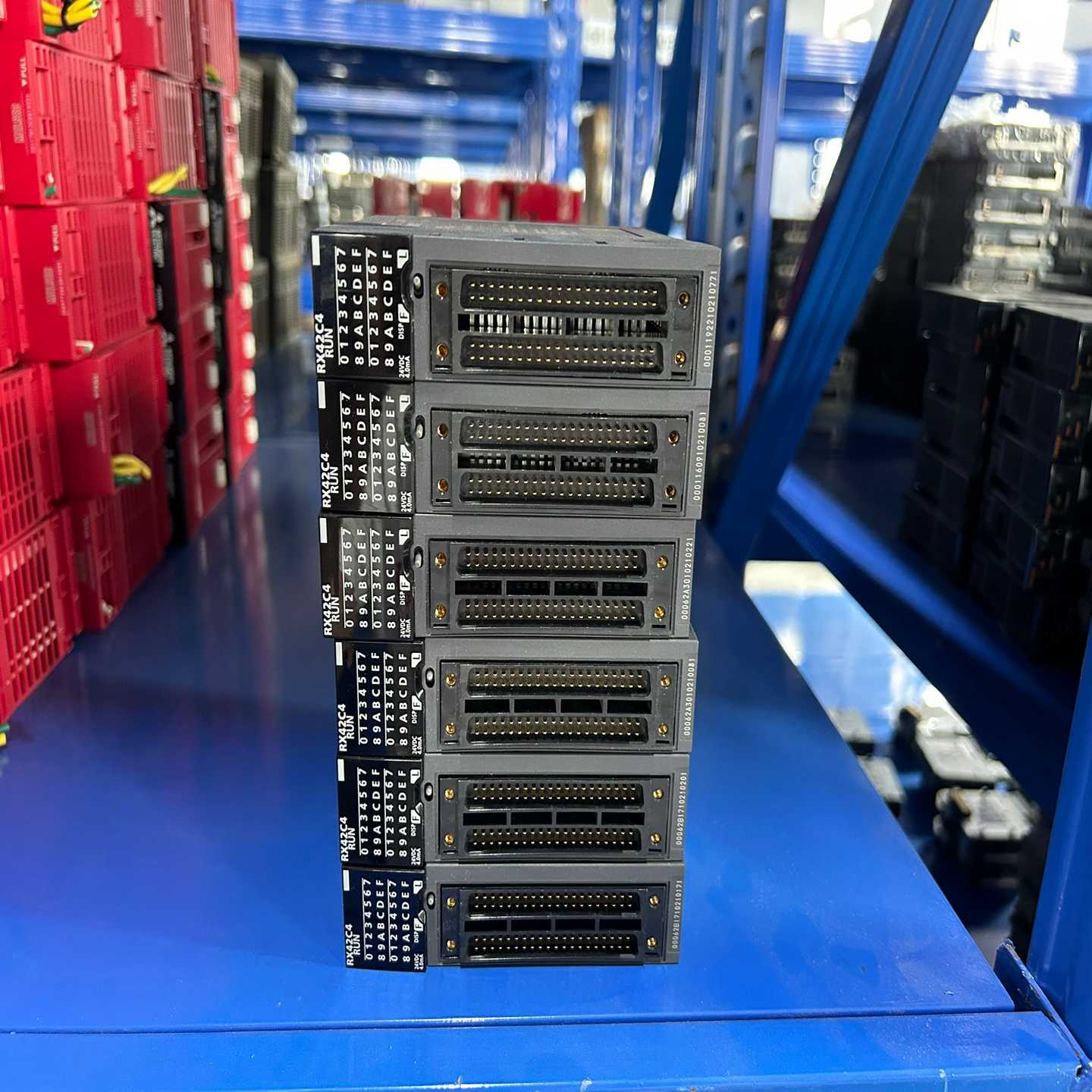 R系列输入模块RX42C4DC24V输入64点，成色漂询价