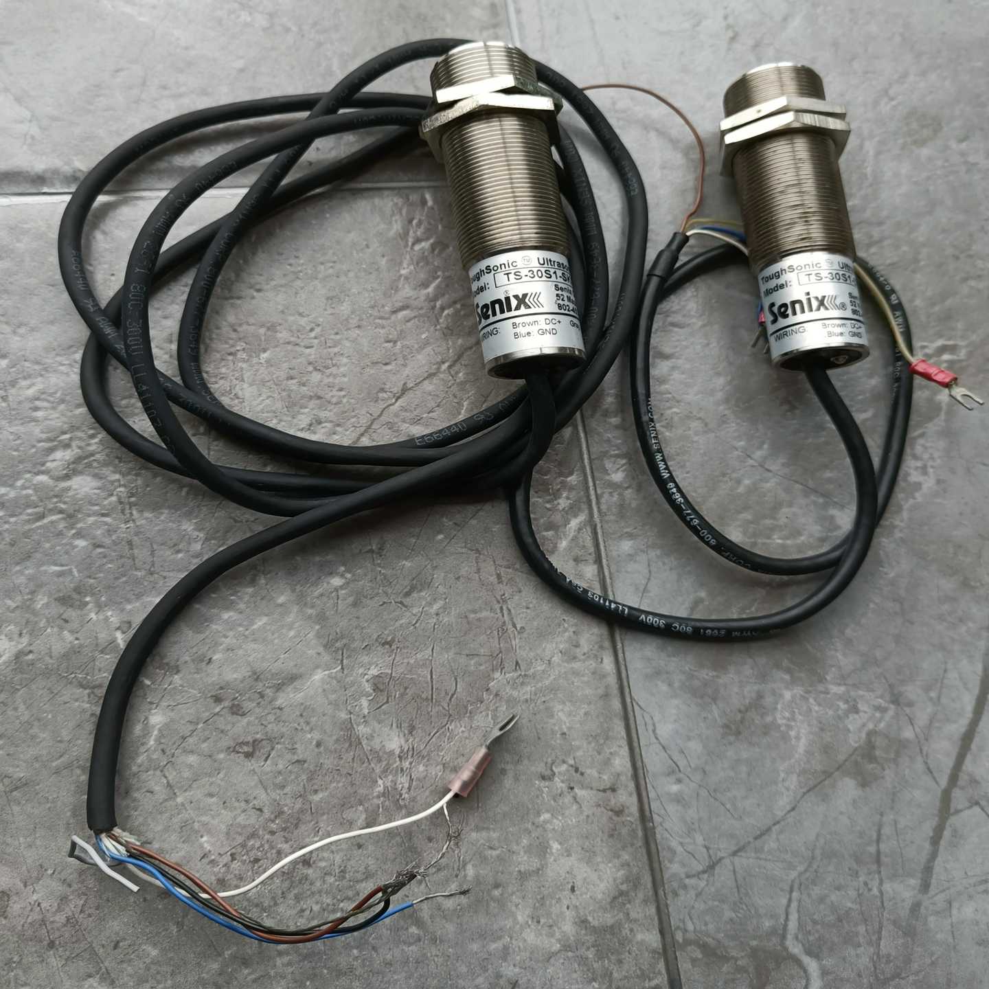 senix超声波传感器TS-30S1-SKSK-01（线稍短议价产品