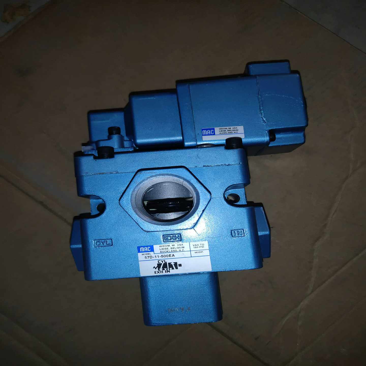 美国原装MAC电磁阀57D-11-500EA，库存带包装。适--议价商品