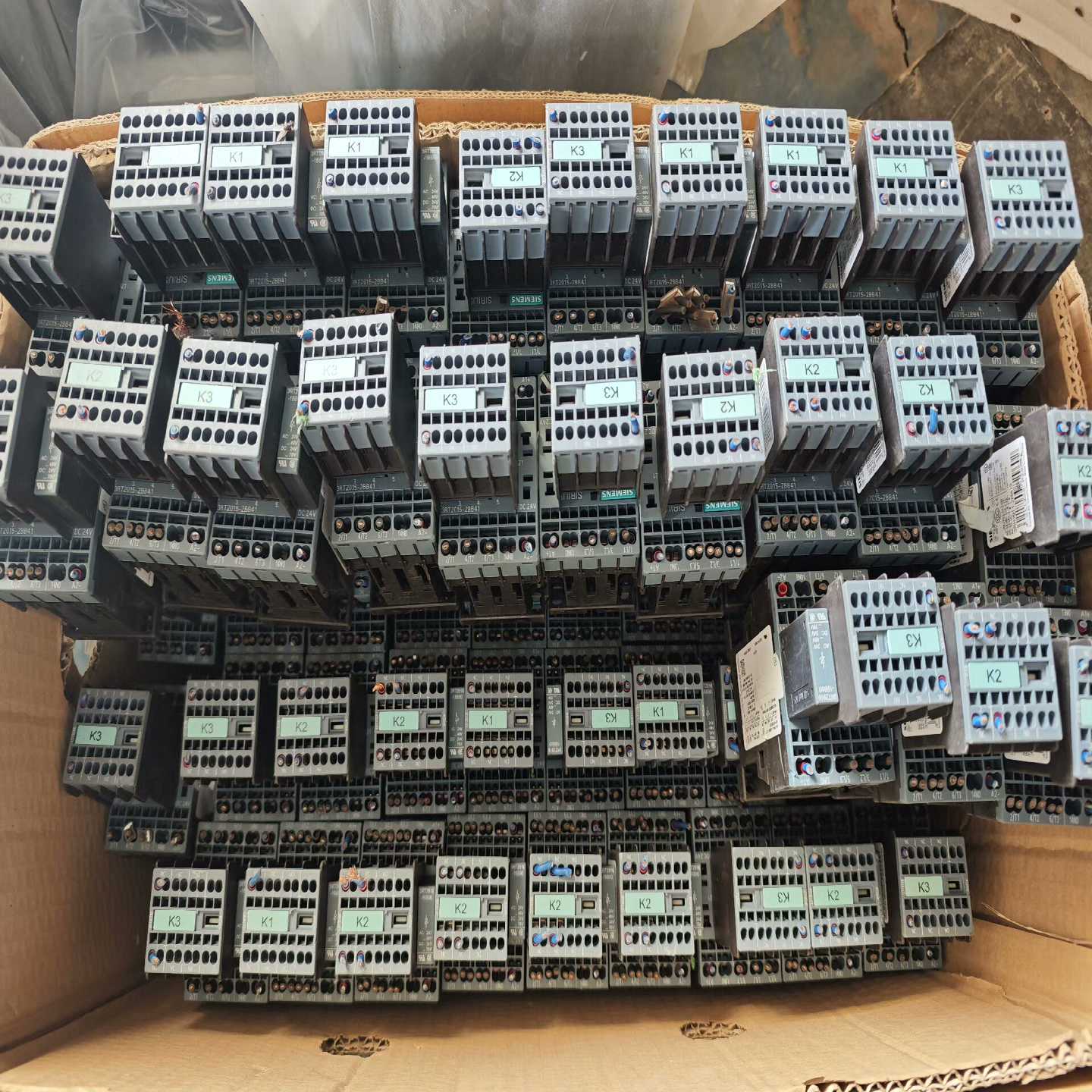 【议价】3RT2015-2BB41接触器,带辅助头,,