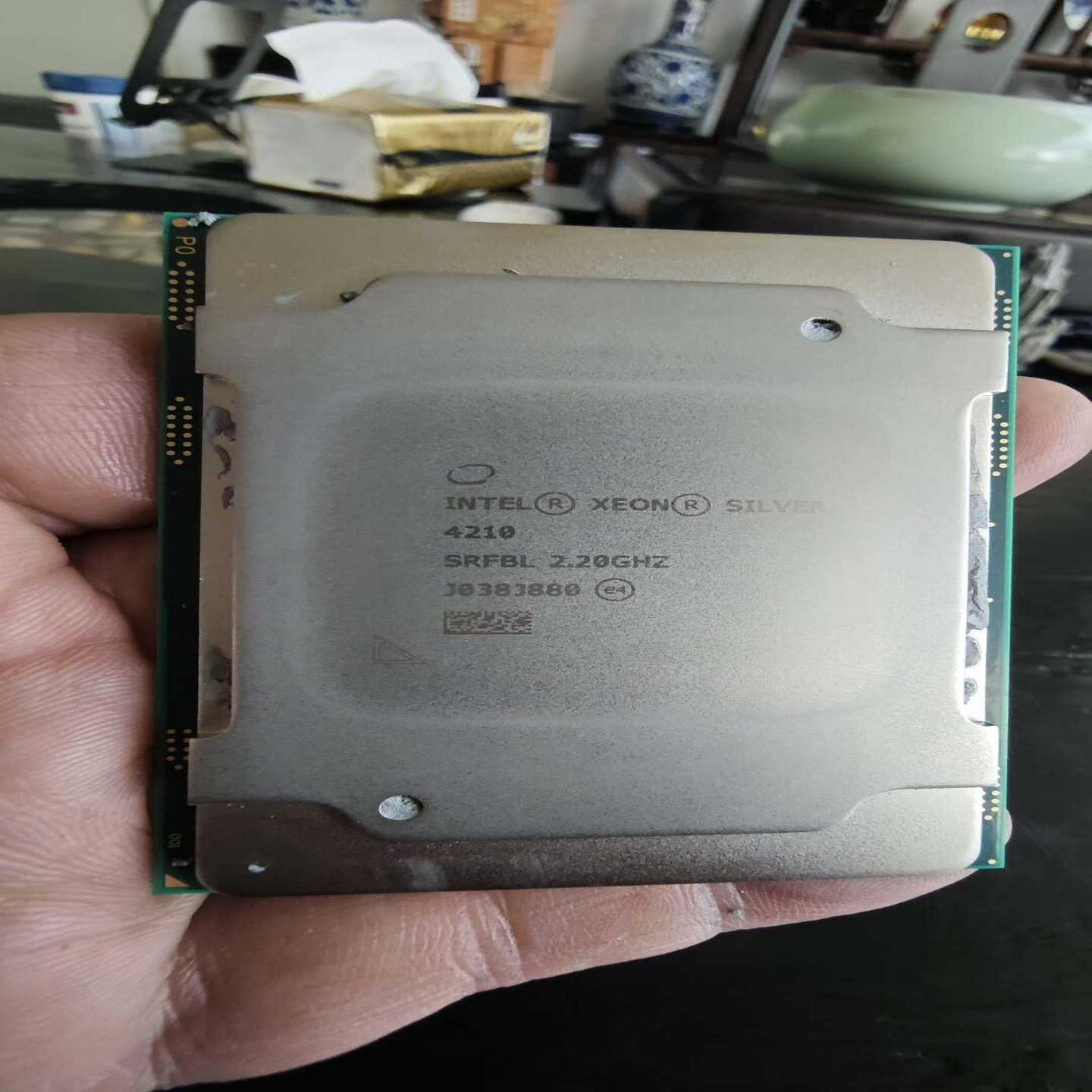 Intel/英特尔4210CPU正式版2.2G10核--议价商品