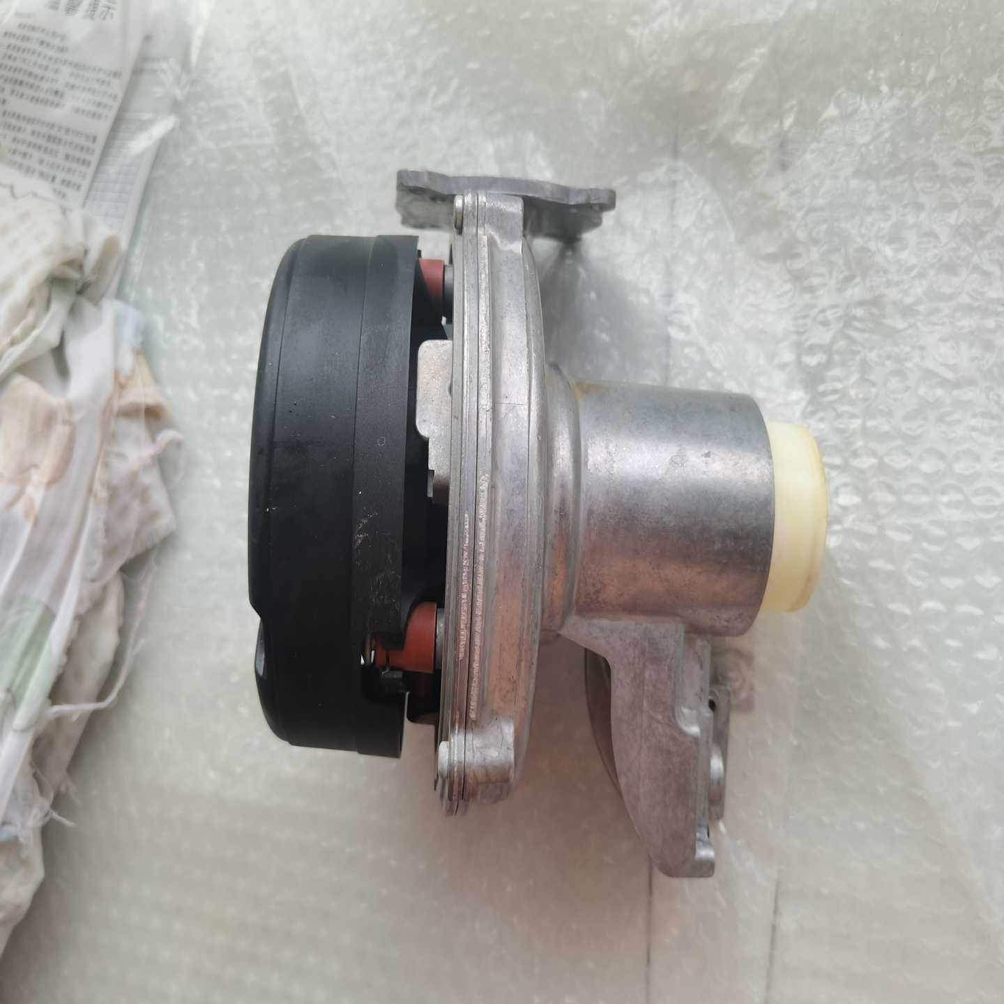 全新台湾油研YUKEN叶片泵，型号PV2R1-6/8/10/【鑫鑫商铺】