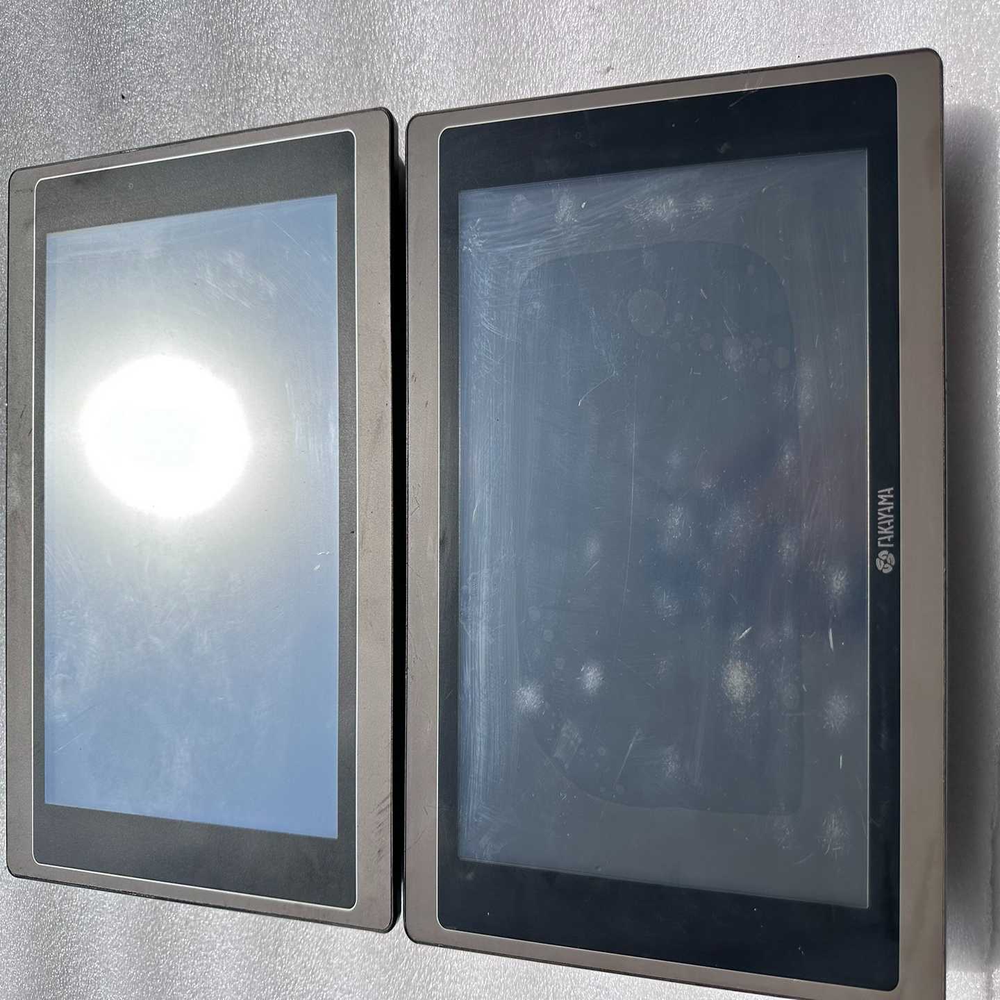 高山人机触摸屏，TAT7104－TST4B，正常拆机成色如图--议价商品