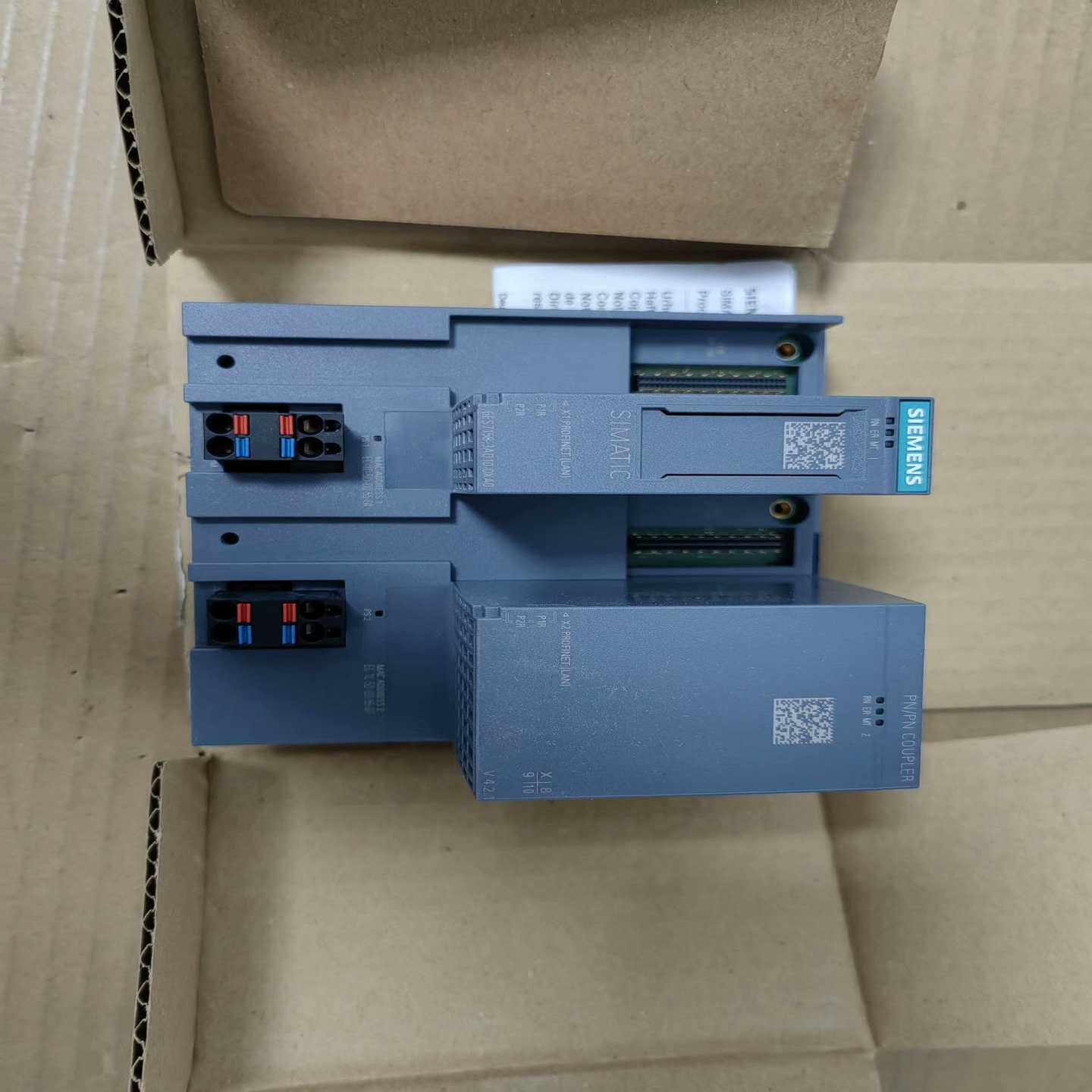 (询价)耦合器6ES7 158-3AD10-0XA0 开封