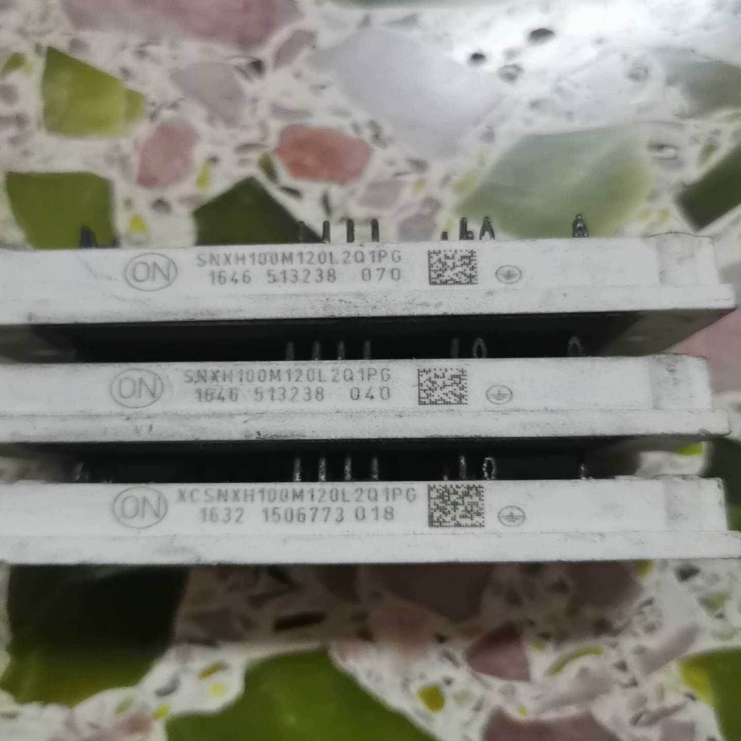 询价SNXH100M120L2Q1PG