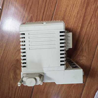 安川编码器  UTTAH-B17TL 配SGMRV电机二手拆~议价