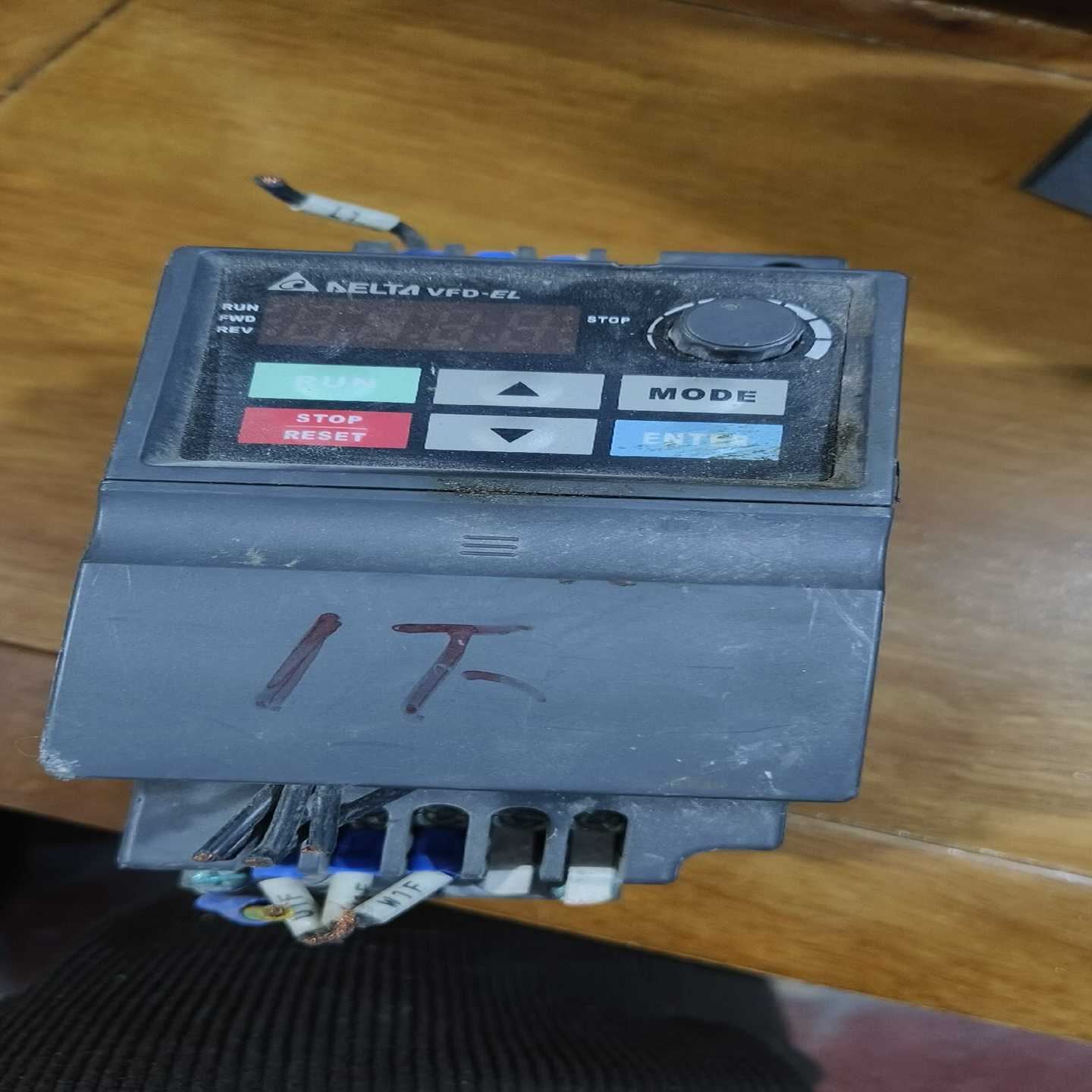 台达变频器VFD015EL43A，1.5KW，380V，成色询价