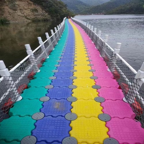 浮筒水上平台摩托艇停泊位水上平台乐园浮桥网箱养殖钓鱼厂家塑料
