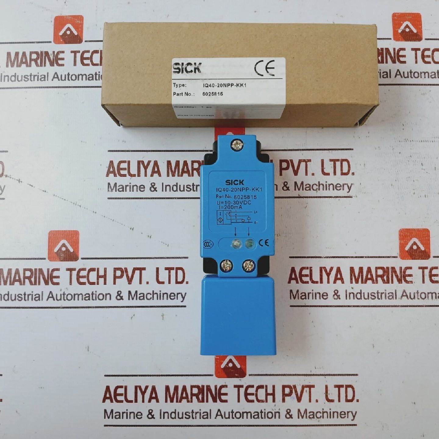 Interruptor De Proximidad SICK IQ4020NPPKK1 1030VDC 200mA 60 - 实物图