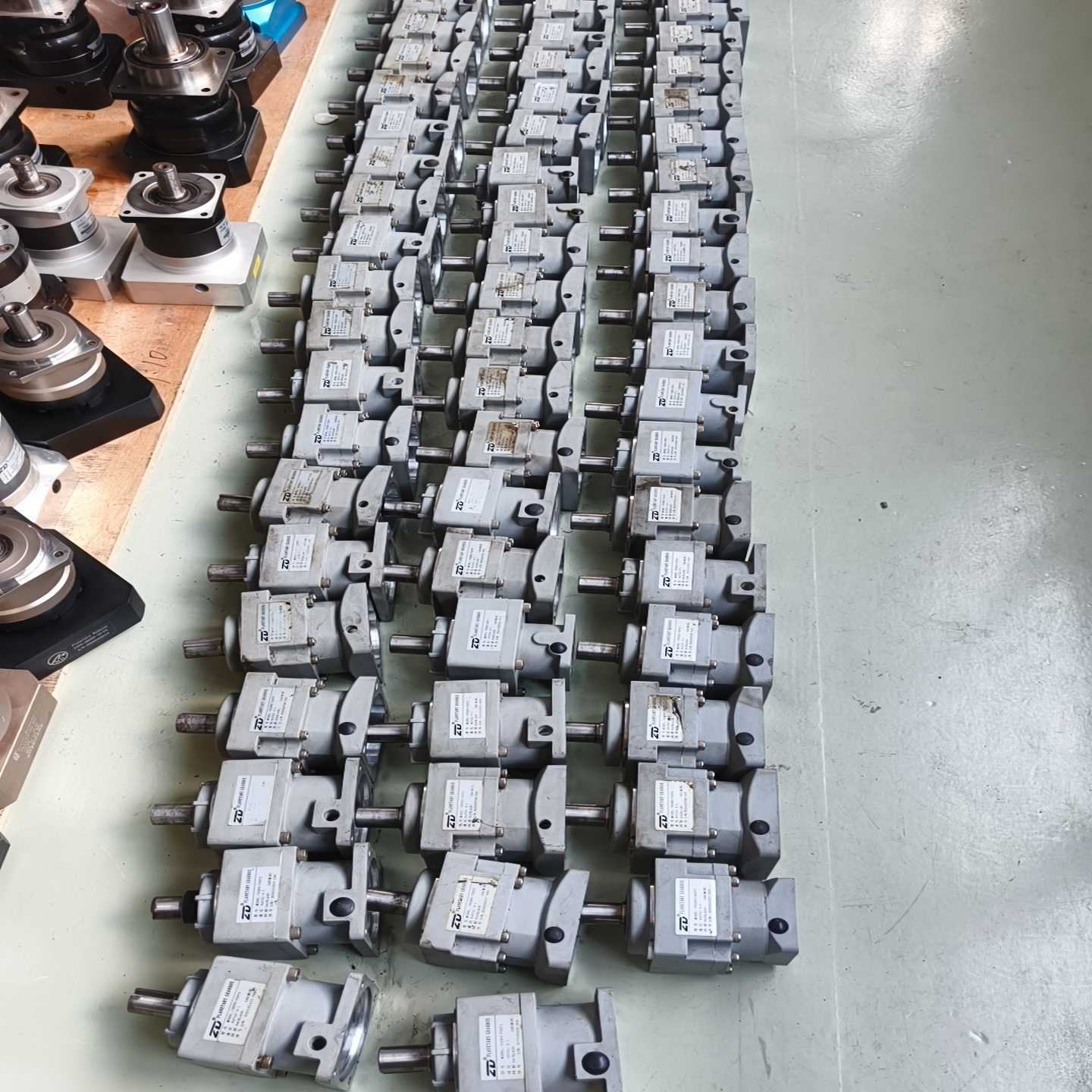 ZD行星齿轮减速机，型号78ZR9-750T3，速比9:1，--议价商品