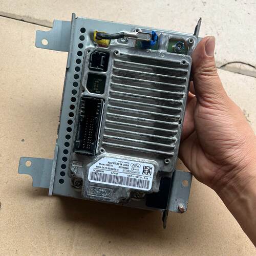 福特sync3屏幕模块实物拍摄功能包好-议价