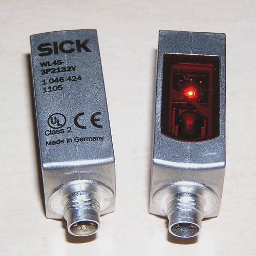 Lot 2x SICK WL4S3P2132V 1046424  1 046 424 Inox Photoelectri