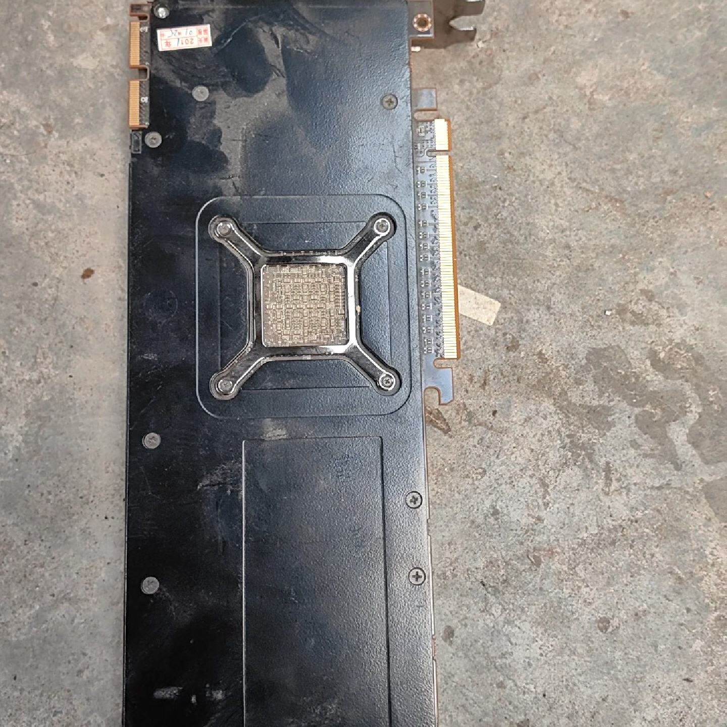 #电脑显卡 出一张HD6950 2G GDDR5显卡,拆机件--议价商品