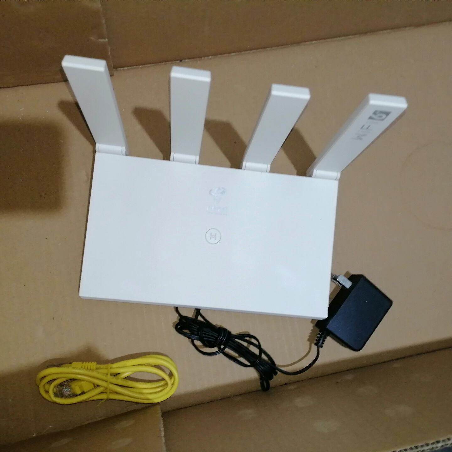 华为TC7102路由器，电信定制版，WiFi6，3000M bps无线速率，四天