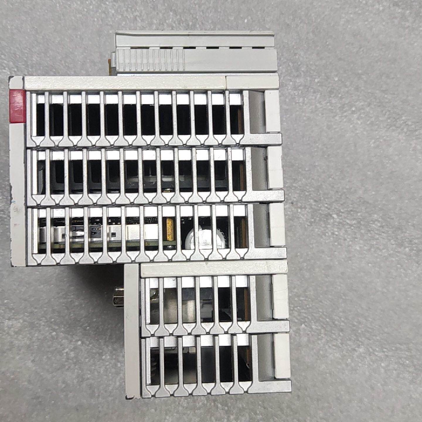 倍福BECKHOFF CX5120-0120/2GB控制器--议价商品