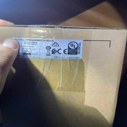 台达750W变频器VFD4A8MS21ANSAA，保询价