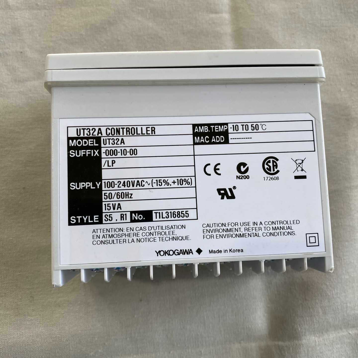 YOKOGAWA温控表UT32A-000-10-00/--议价商品