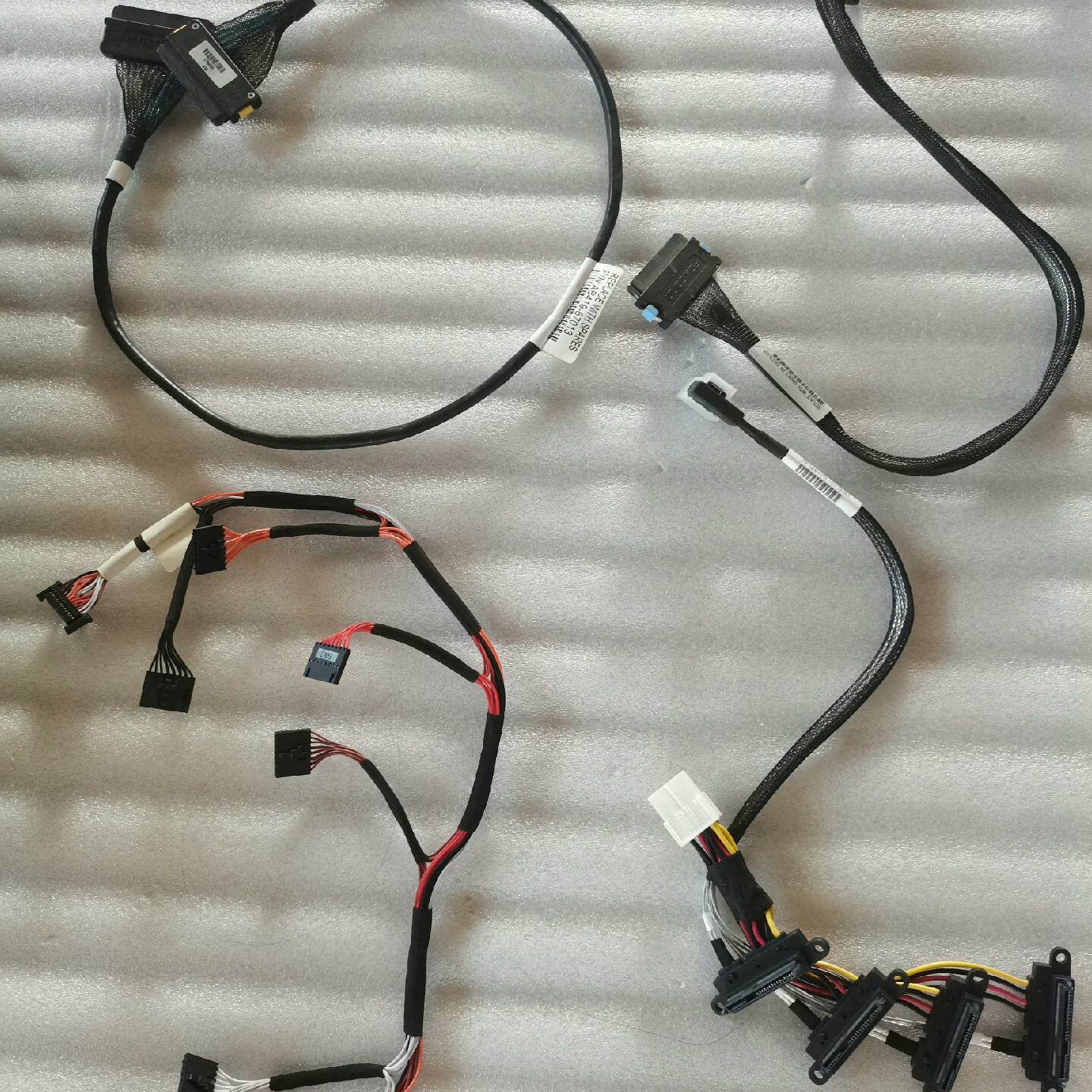 全新Hp原装ML10v2工作站数据线gen8服务器sa--议价商品
