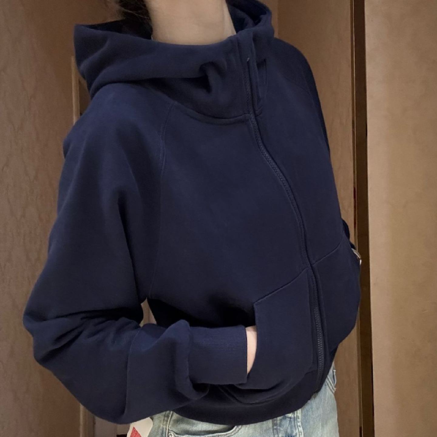 短款外套女春秋款小个子初秋季穿搭韩系休闲运动开衫2025新款上衣