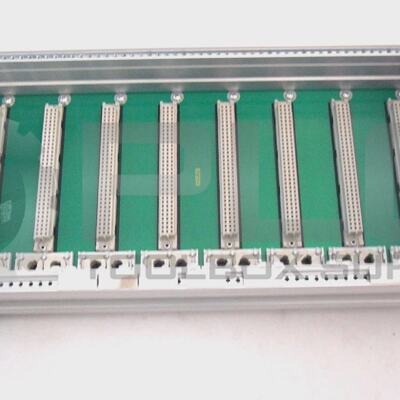 LUTZE 743004 DIO3004 8 SLOT RACK MODULE CARRIER