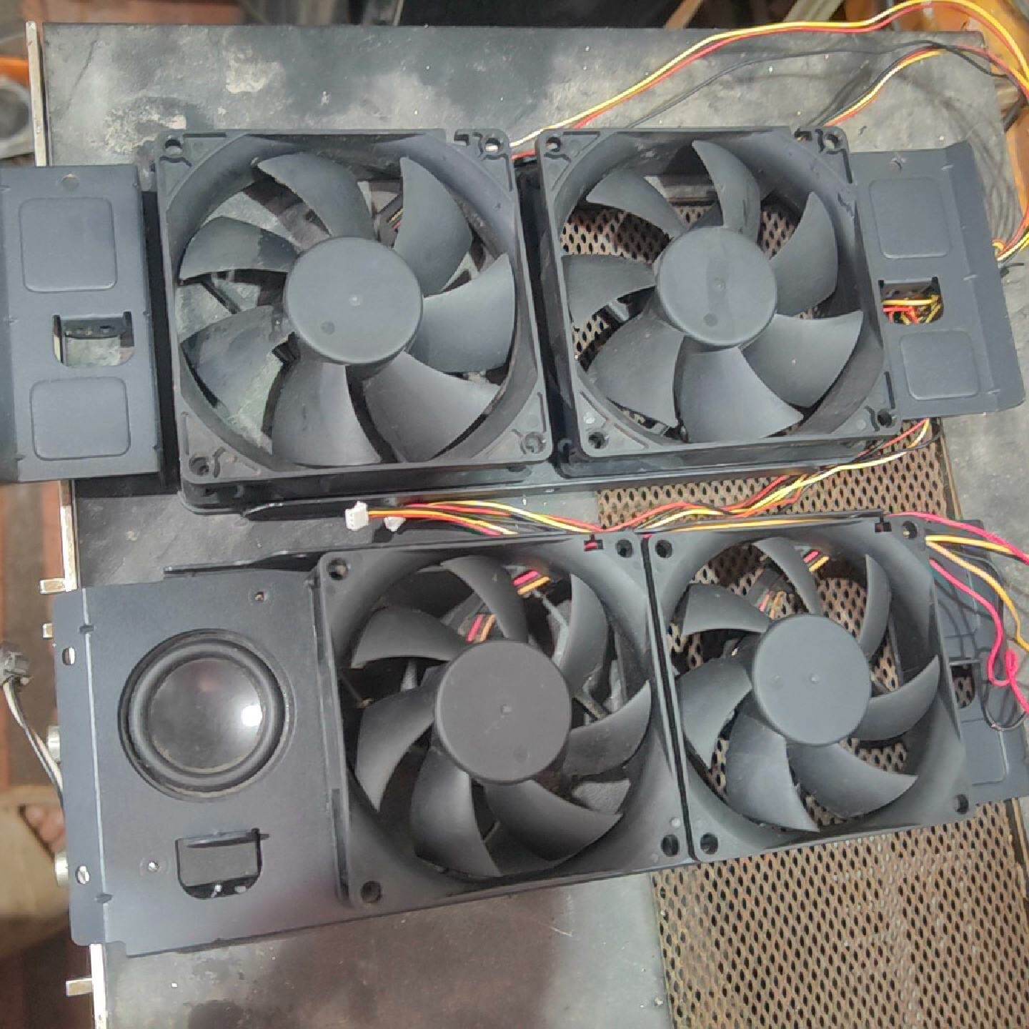 长虹激光影院投影机风组，一对。正常使用--议价商品