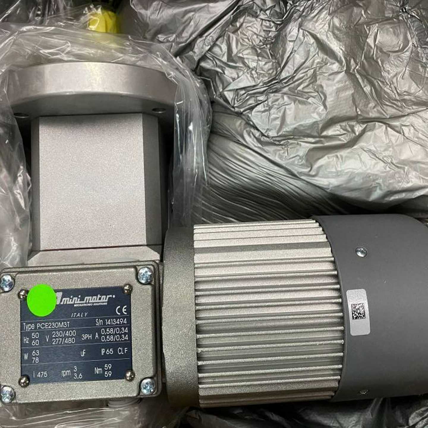 P正品051.650-101Pomac滚珠轴承德国原装正品报关原装