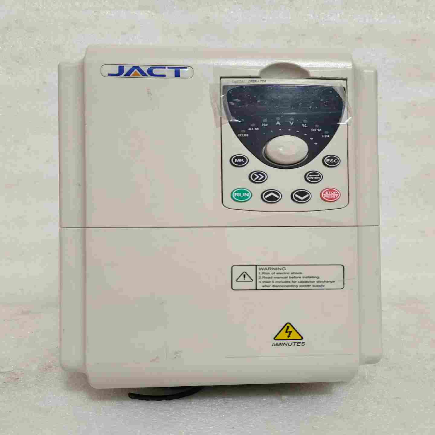 询价艾克特AT500-T3-7R5G/011PB变频器，具体参数~可接维修