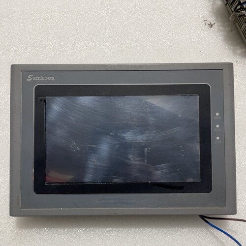 寻《显控触摸屏SK070FE一台