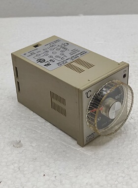 OMRON E5C2R20G TEMPERATURREGLER 100110V AC E5C2R20G