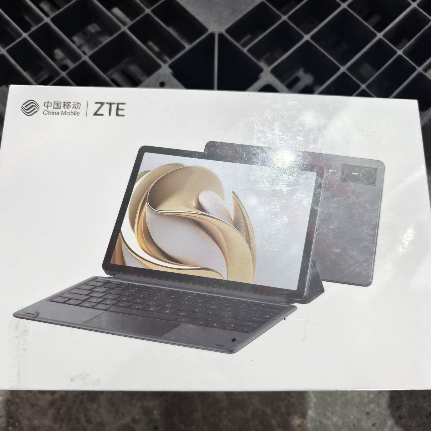 云电脑W202DS，6128G内存，支持5G全网通。议价