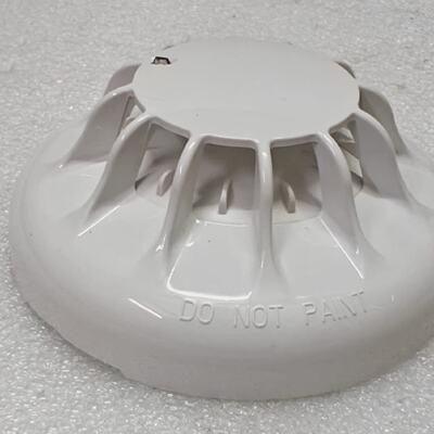 TYCO CONVENTION HEAT DETECTOR 60 711H 516.900.103