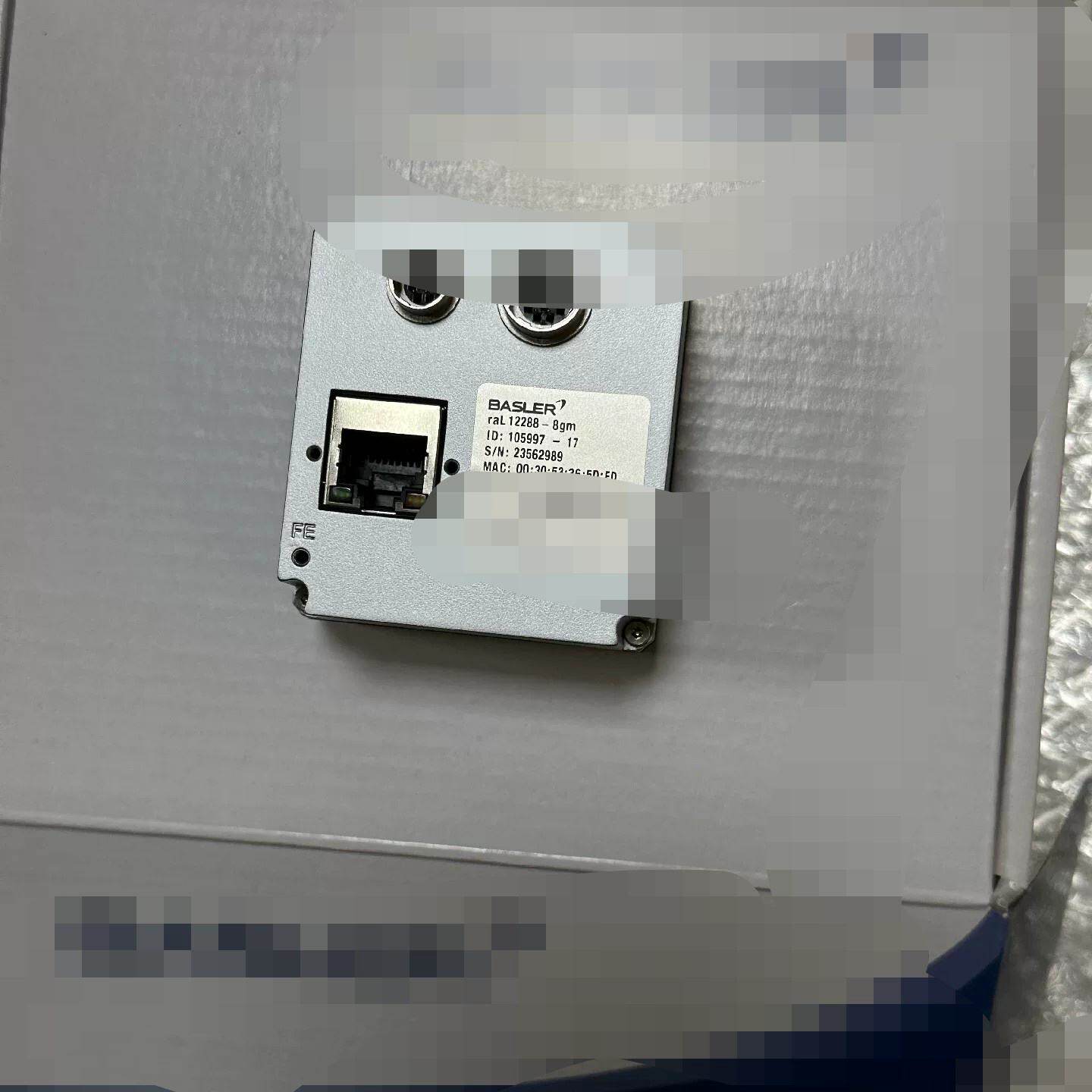 二手basler12 K线性相机,型号raL12288-8g--议价商品
