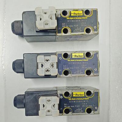 ParkerD1VW20BNJW75电磁阀定向控制阀