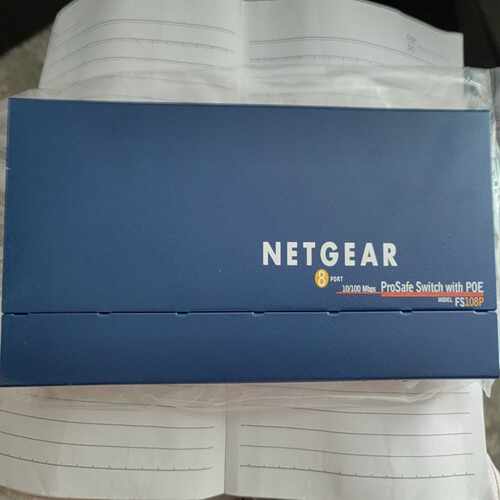 全新网件NETGEAR带电源百兆POE交换机FS108P议价