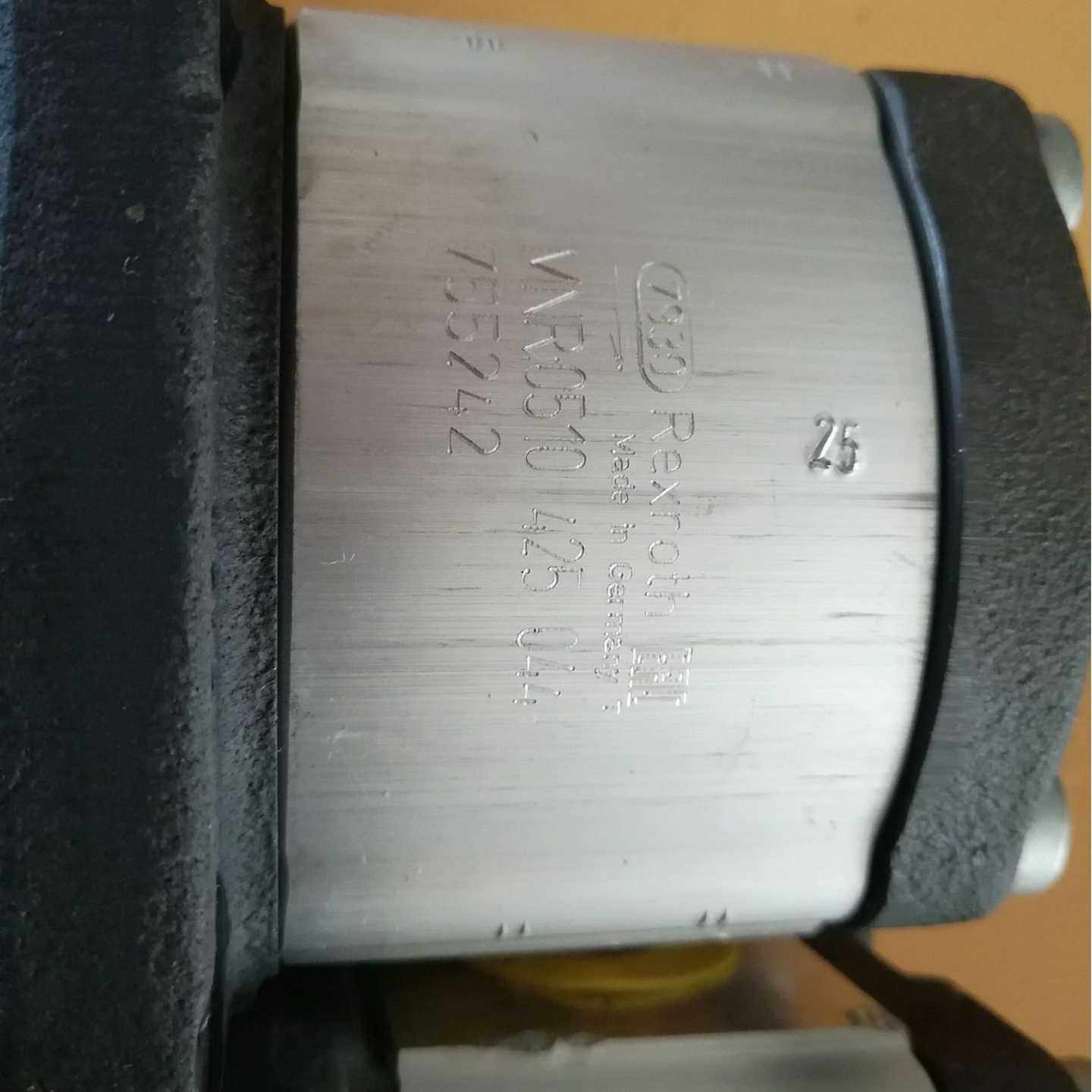 0510225023AZPF-1X-004RAB01MB力士乐Rexrotth齿轮泵库存供应