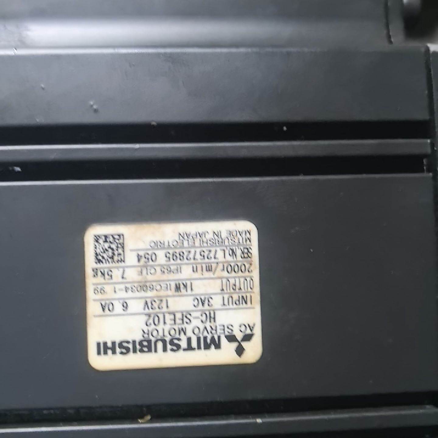 【议价】三夌MITSUBISHI. HC-SFE102. 驱动电机适用533