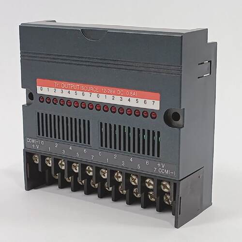 Idec Izumi Corp. PFJT162CU Tr. Output Source 1228V DC 0.5A