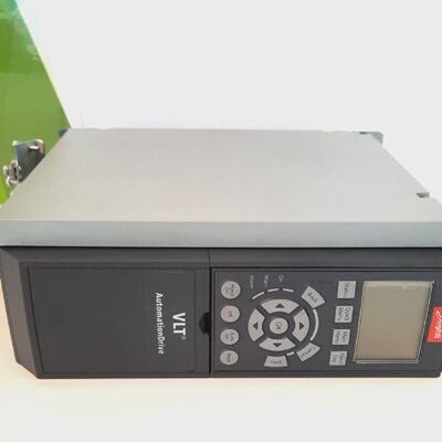 Danfoss  FC302P2K2T5E20H1XXXXXXS001XA0BXCXXXXDX