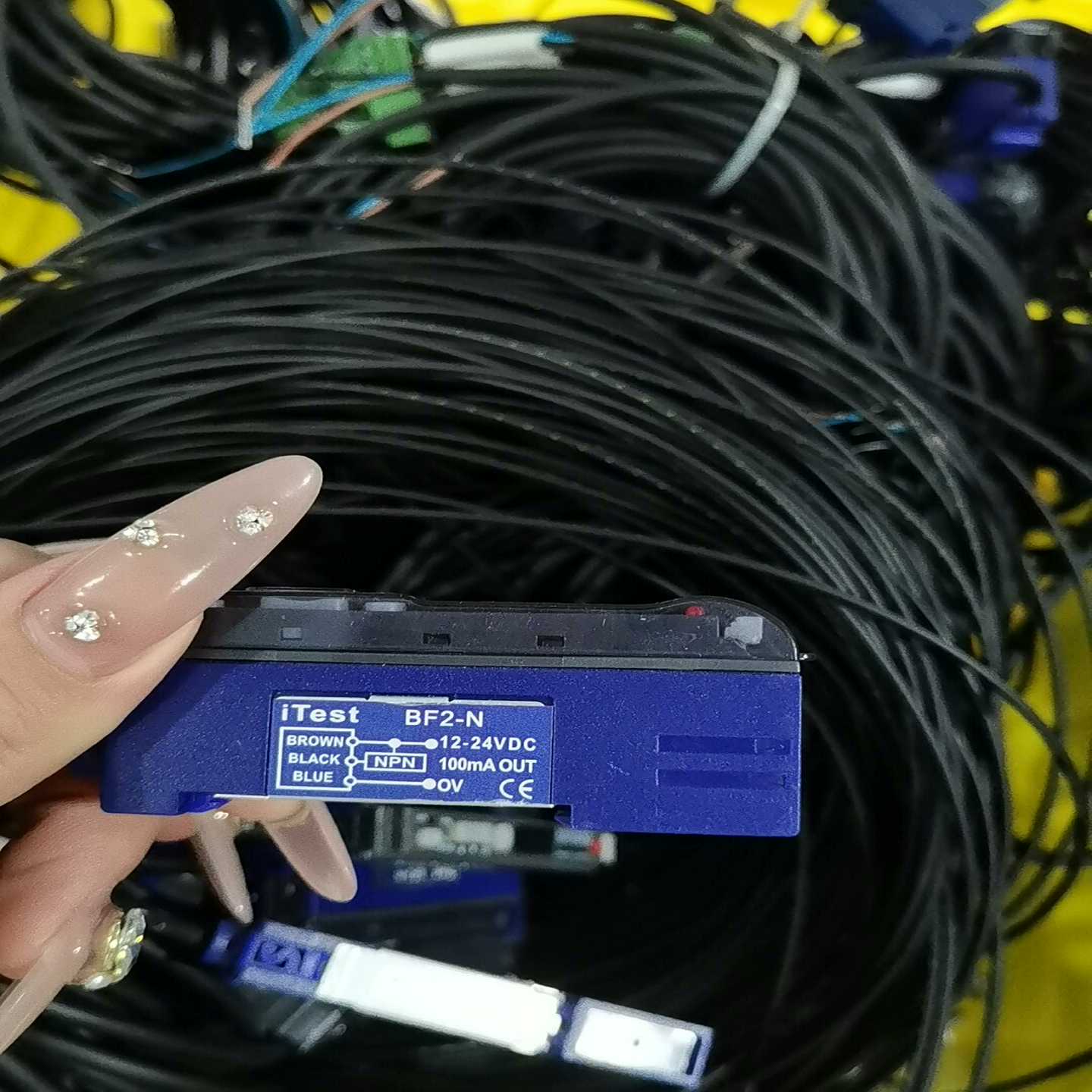 【正品进口】台湾iTest意得BF2-N，BF2-P光纤放大--议价商品