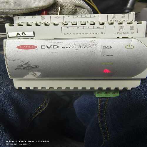 卡乐控制器evd0000e20被切割把外壳烧了点，但功能正常~询价