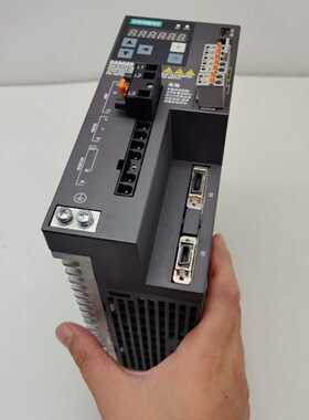 西门子SINAMICSV90伺服驱动器，型号6SL3210--议价商品
