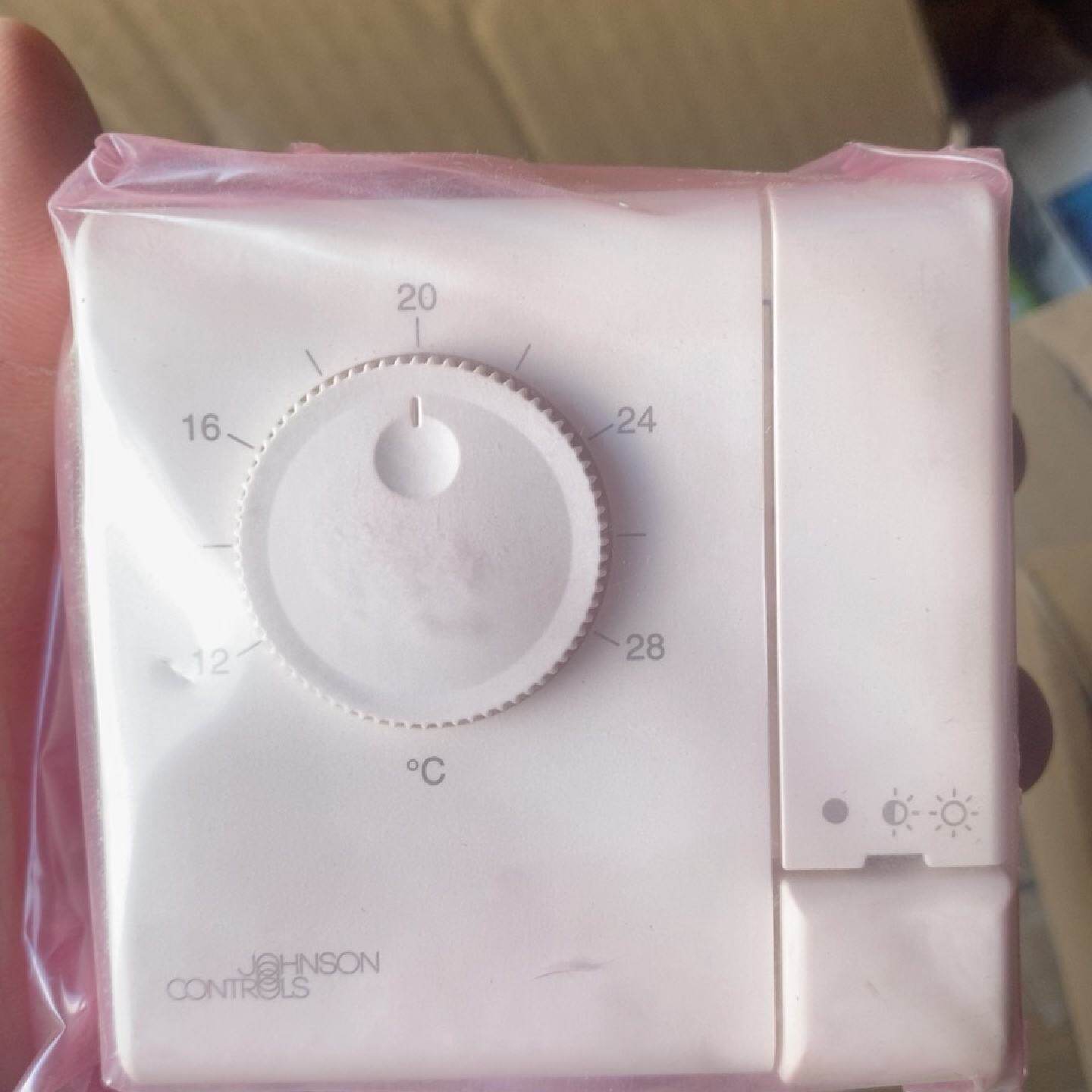 全新江森Johnson controls ddc控制器，型号--议价商品