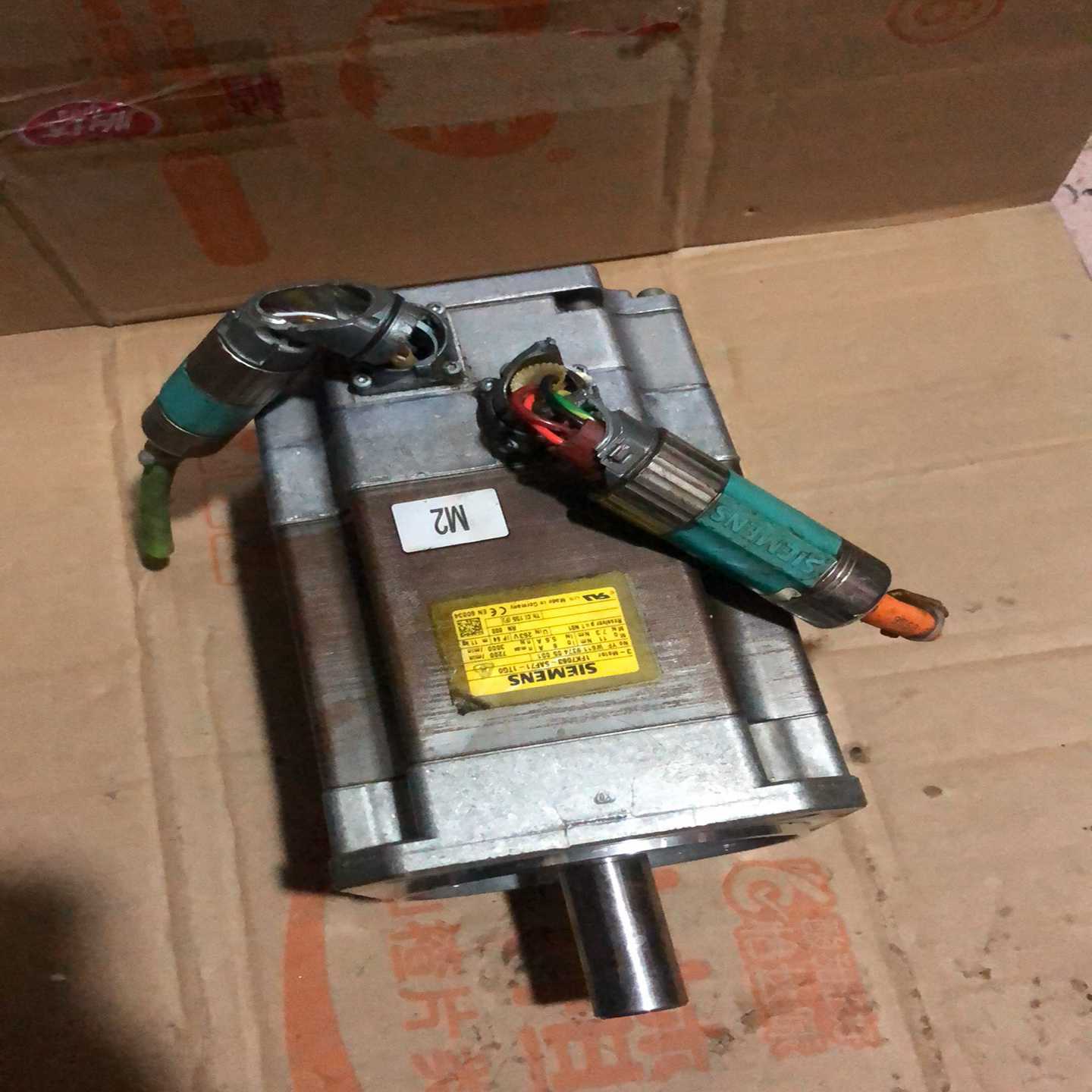 西门子伺服电机1FK7063-5AF71-1TG0，实物图