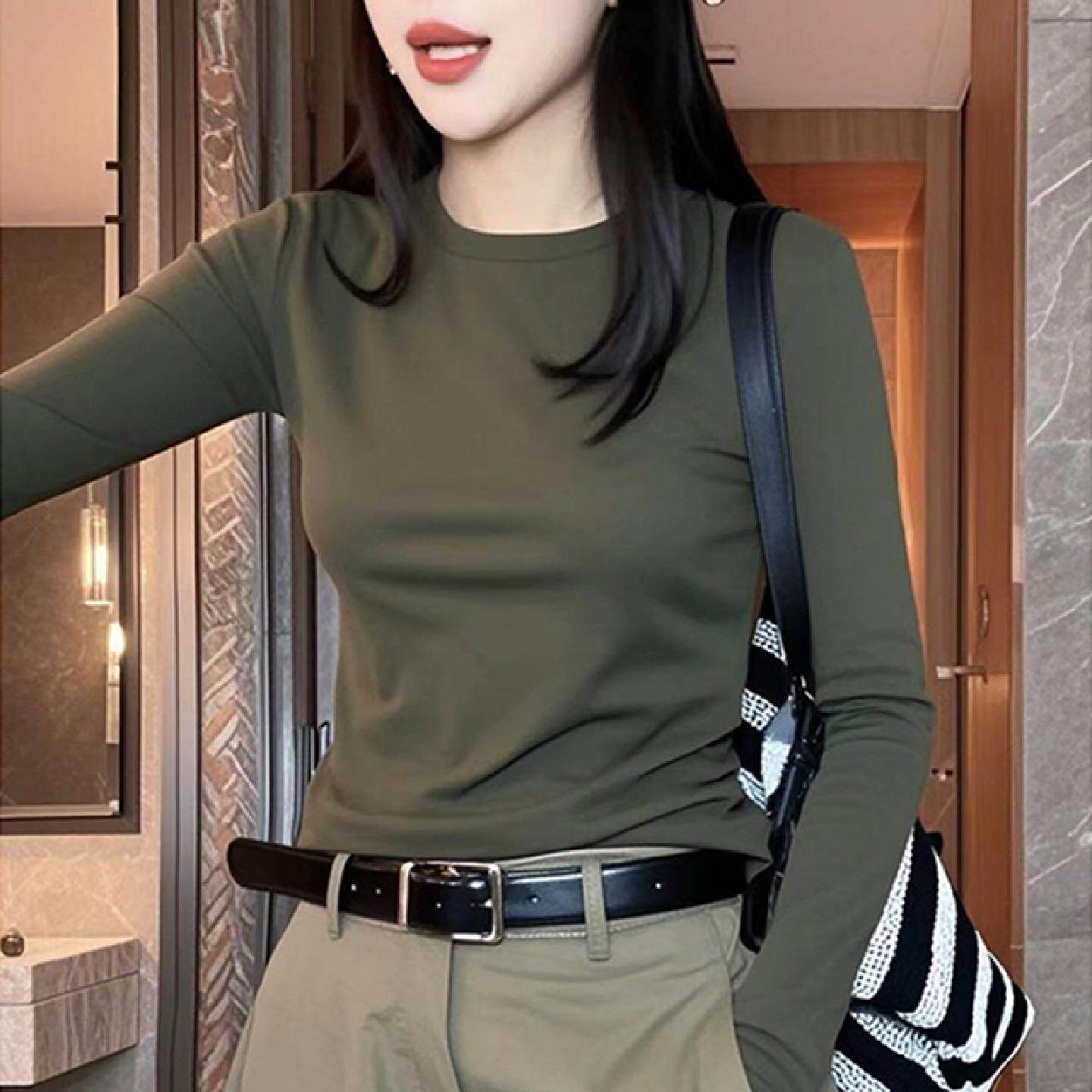 橄榄绿正肩长袖t恤女春秋新款修身内搭打底衫巨好看的长袖上衣