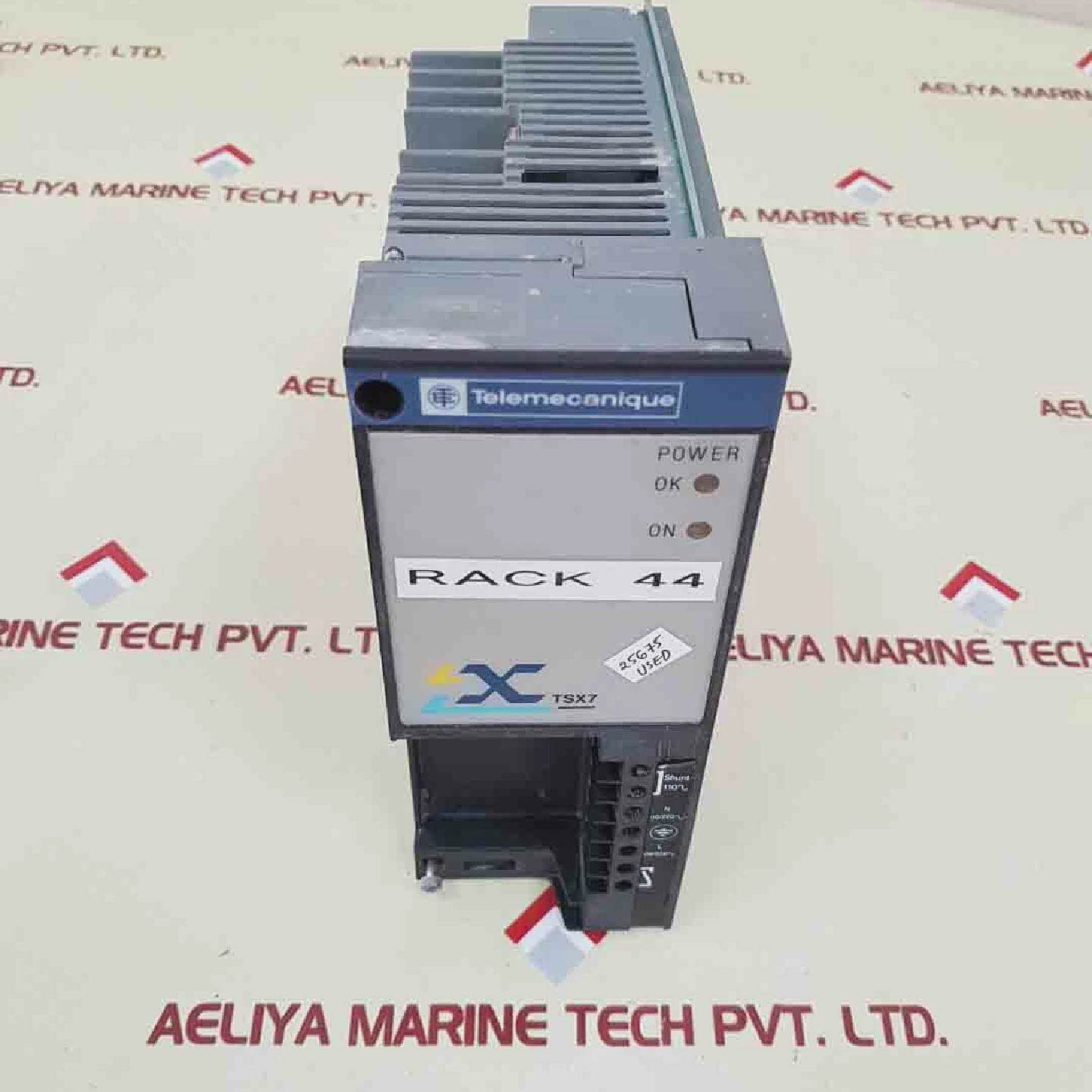 Telemecanique TSXSUP40 Power Supply 220240Vac - 实物图